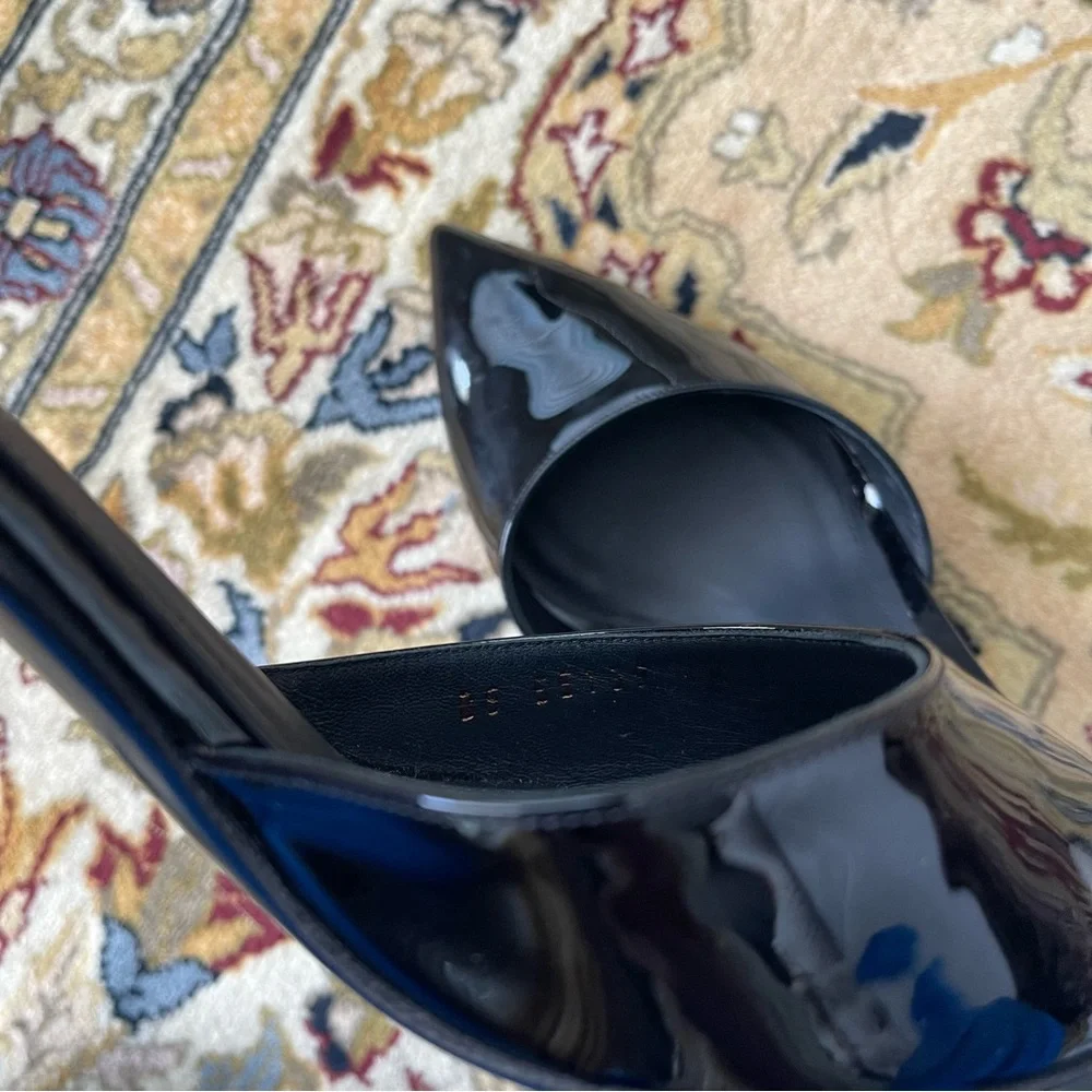 Salvatore Ferragamo Black Patent Leather Pumps - Picture 10 of 10